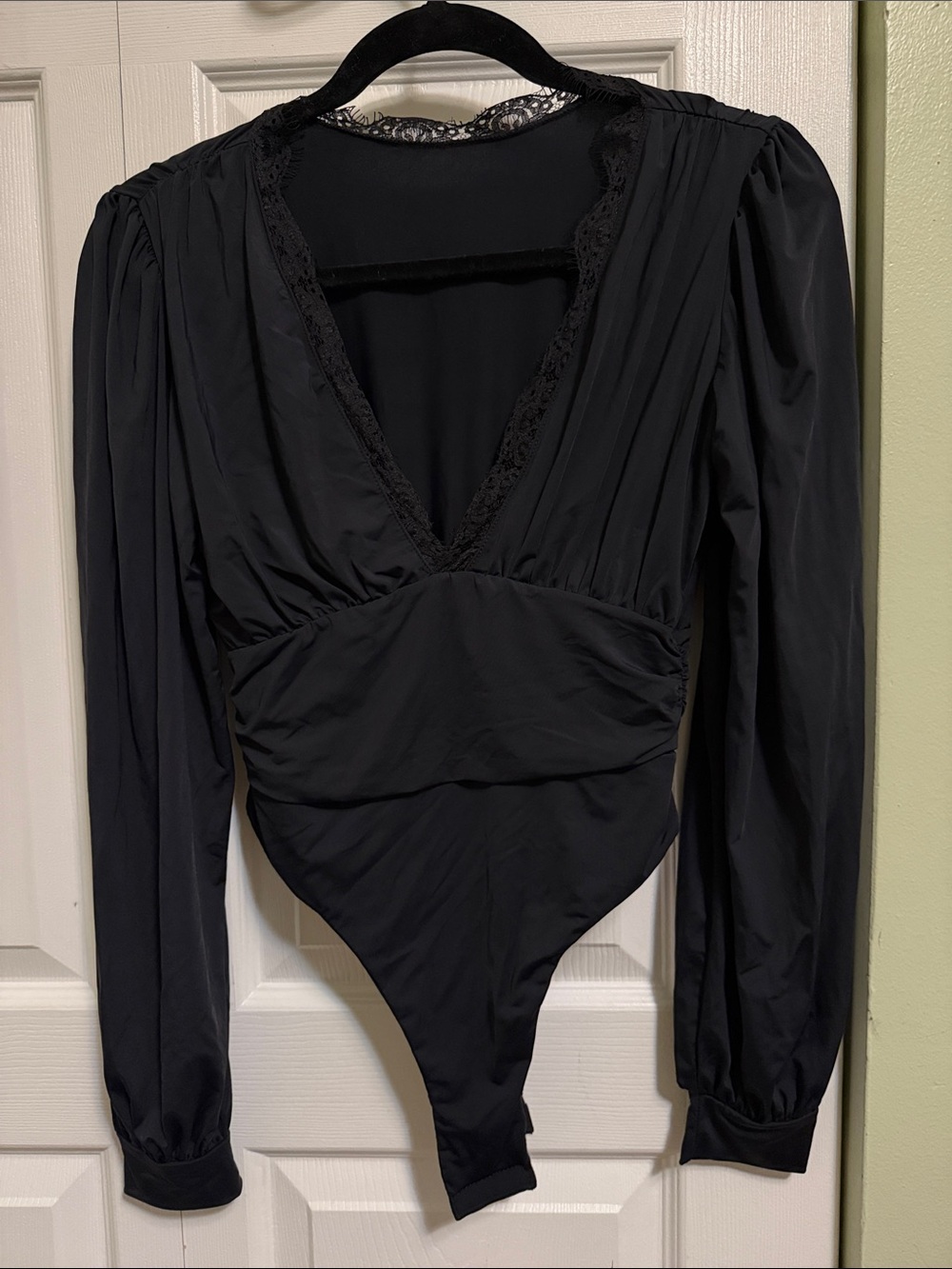 Black V-Neck Lace-Trim Long-Sleeve Bodysuit